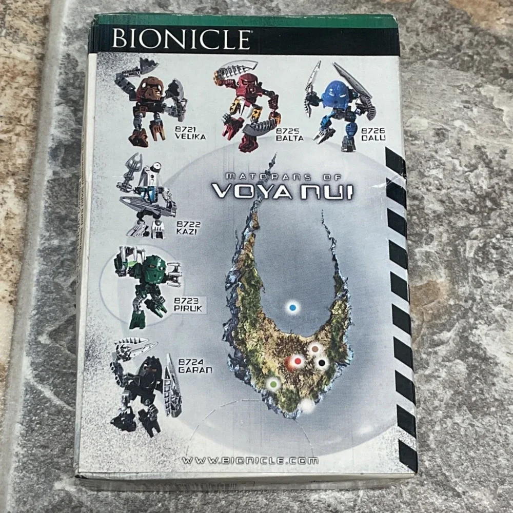LEGO Bionicle Matoran Piruk 8723 Green Voya Nui Action Figure Set 2006 27 Pcs